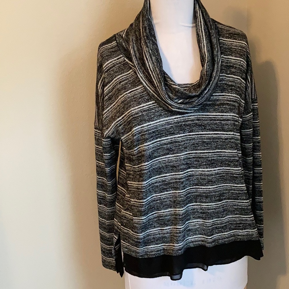 WH/BM Cowl-neck Knit Top